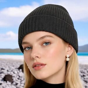 🆕Adult | Black Ribbed Knit Beanie with Folded Cuff